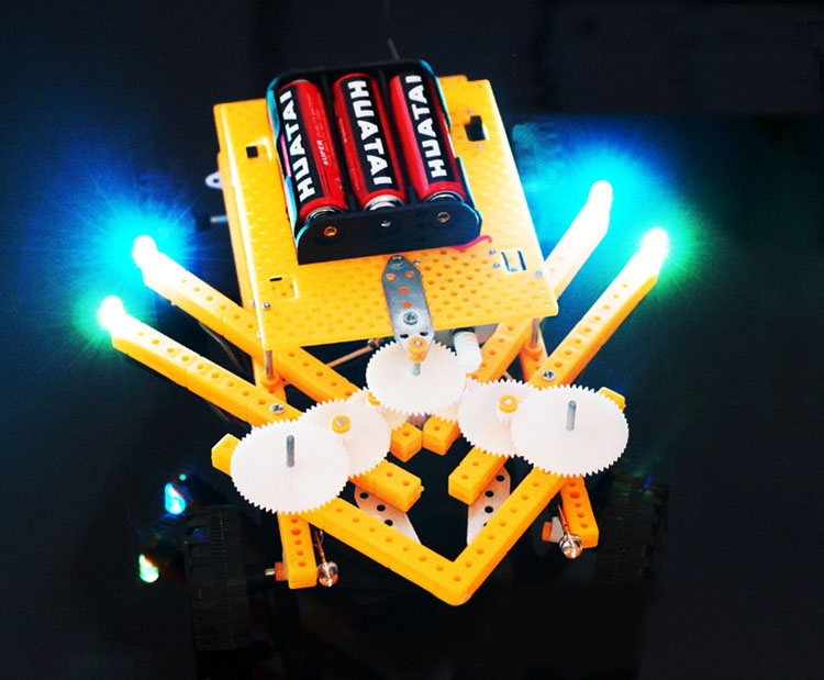 DIY Hand-Assembled Electric RC Car With Turn lights